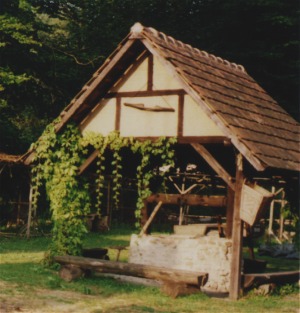 Bild:Brunnenhaus